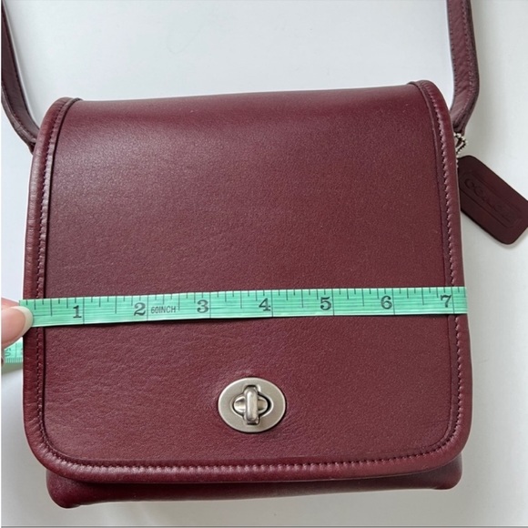 *SOLD* Vintage Coach Currant Companion 9076 Crossbody Bag Purse Rare - Picture 11 of 16